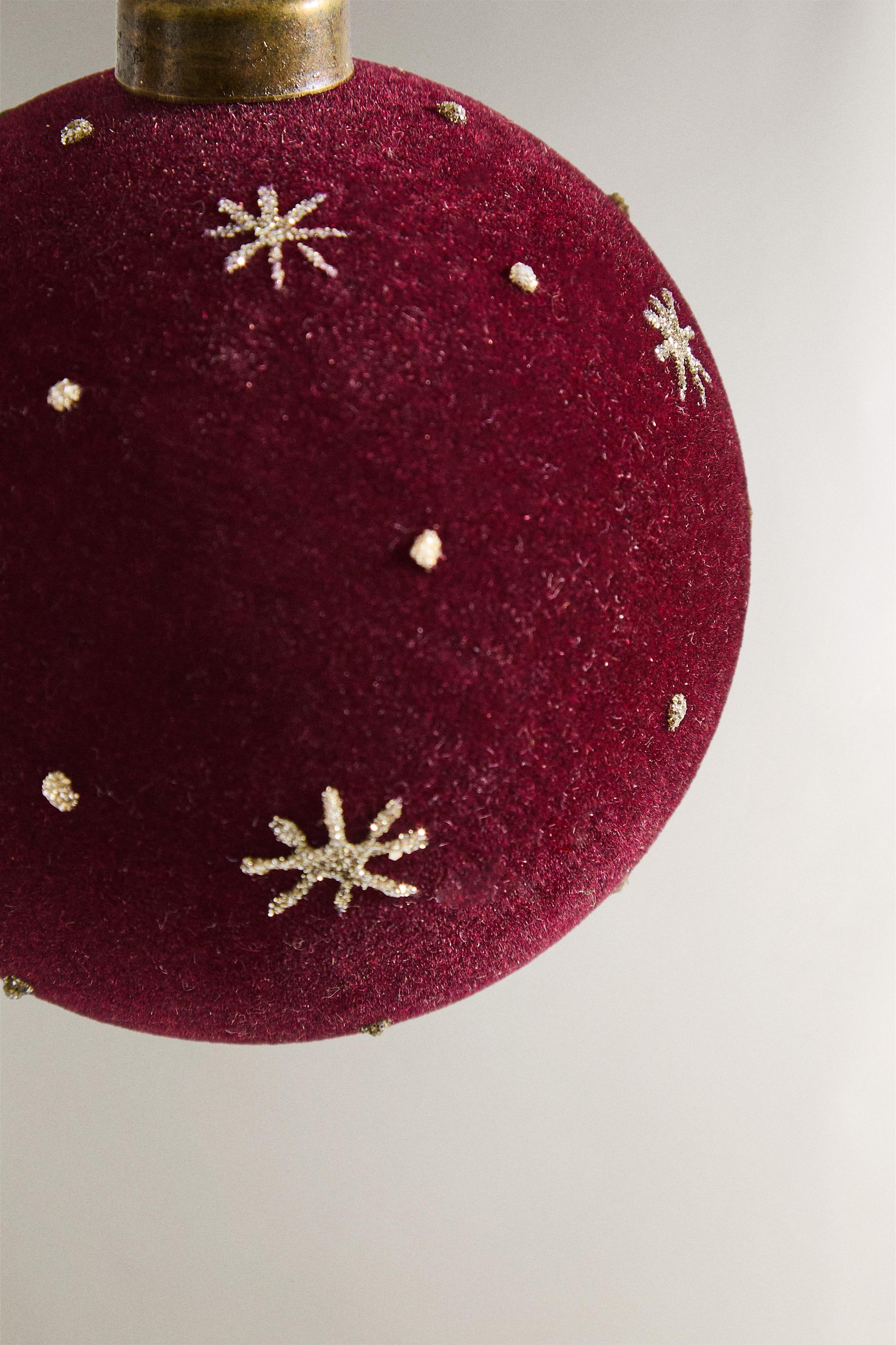 VELVET STAR PRINT CHRISTMAS TREE BALL ORNAMENT